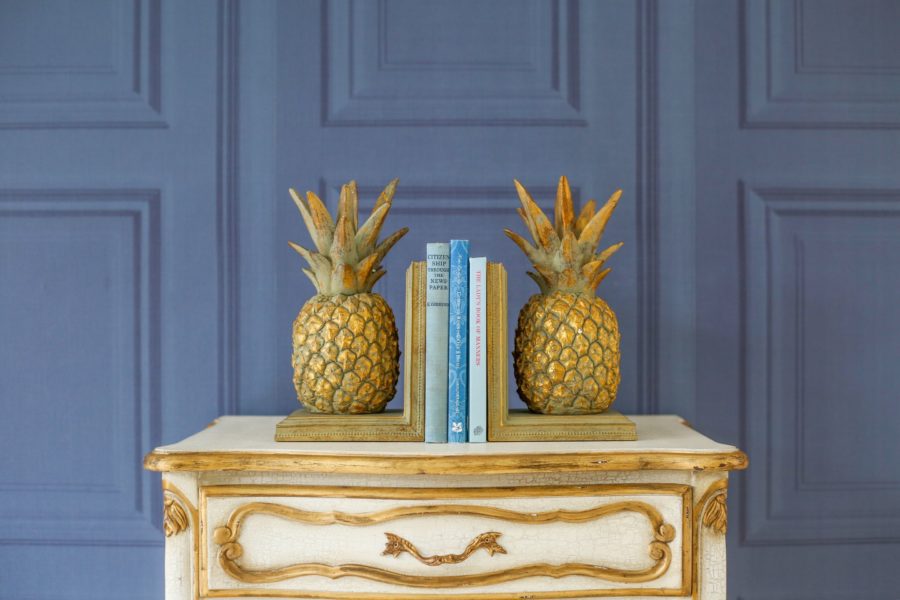 The French Bedroom Co Pineapple Bookends Lifestyle 2043813 