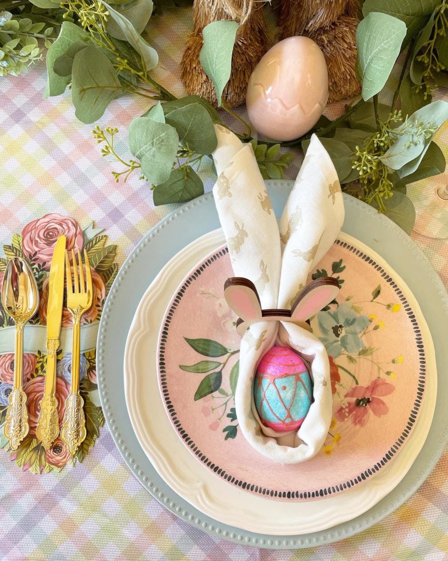 How to Set Your Easter Tablescape